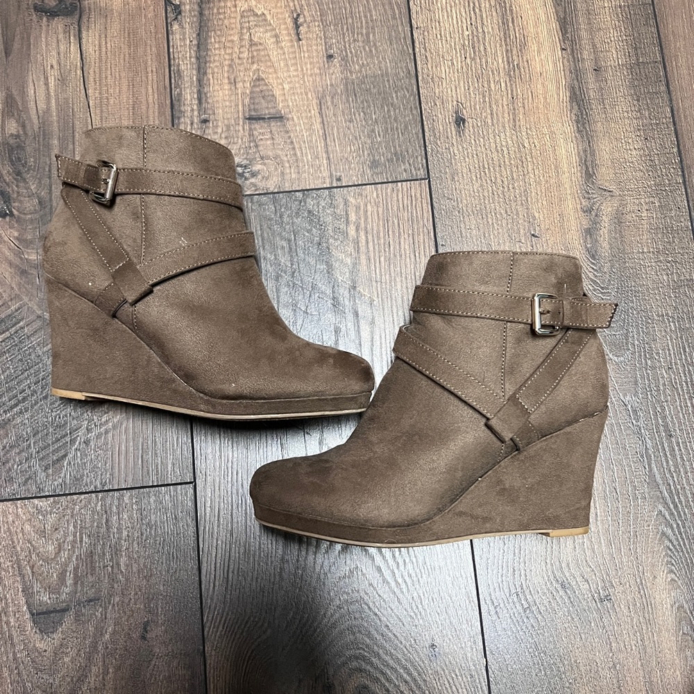 Micro suede brown bootie wedges size 8